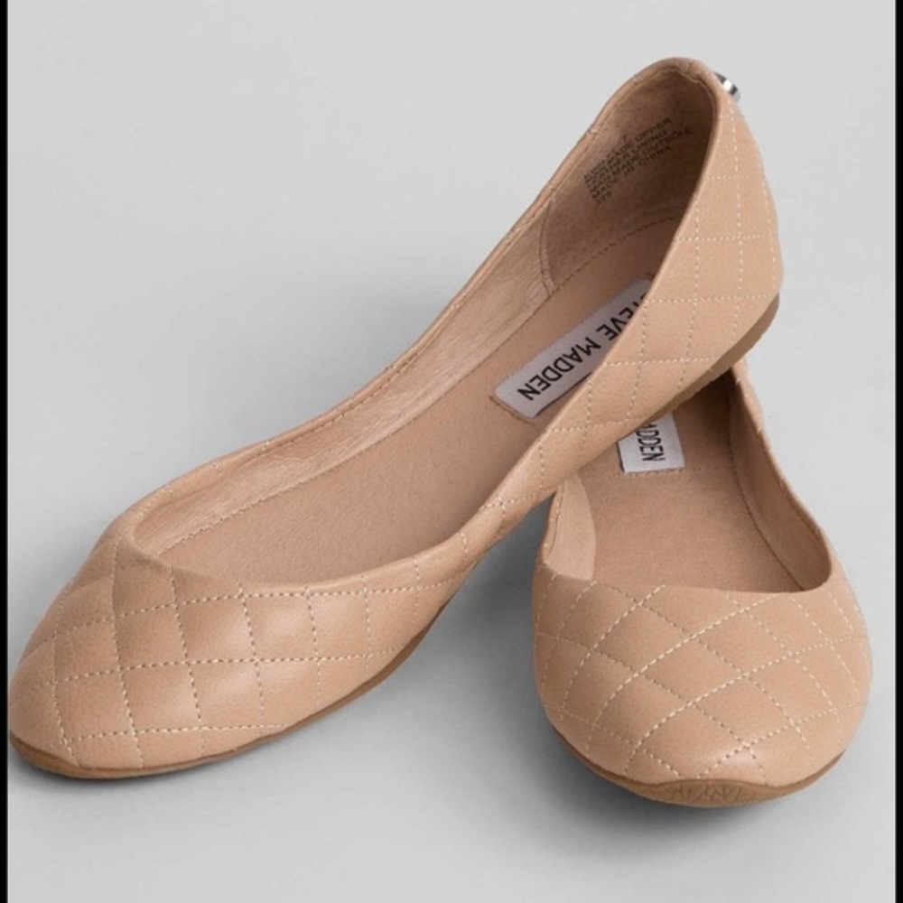 Steve Madden Quilted Ballet Flats
